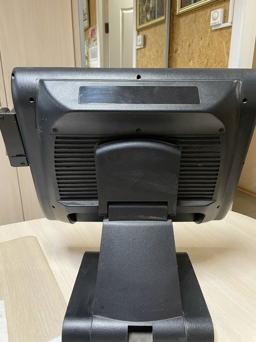 Кассовый POS терминал сенсорный