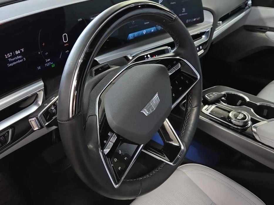 2025 Cadillac LYRIQ Luxury