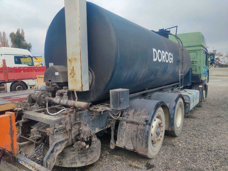 Продам дорожный комбайн Madrog KD3 2007 г.