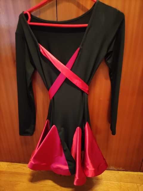 Vestido danças de salão usado uma vez (10/12 anos)