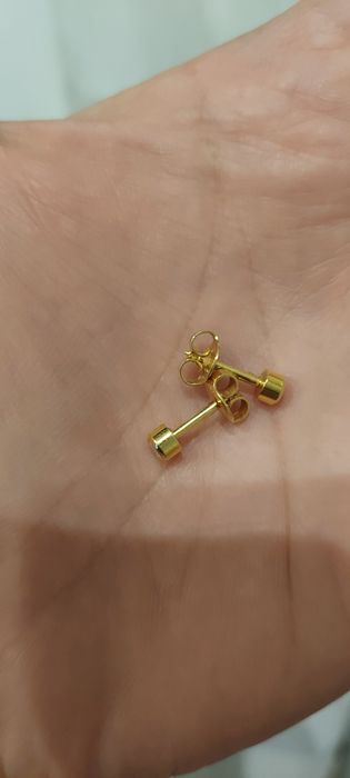 Серьги гвоздики медицинская сталь