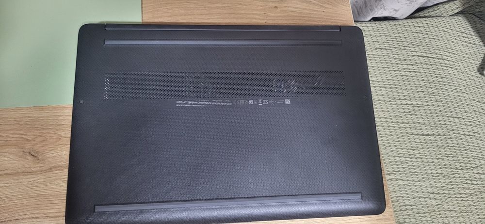 Не дорого Продам Б/ У Ноутбук HP Laptop 15s-eq1005ua ТОРГ