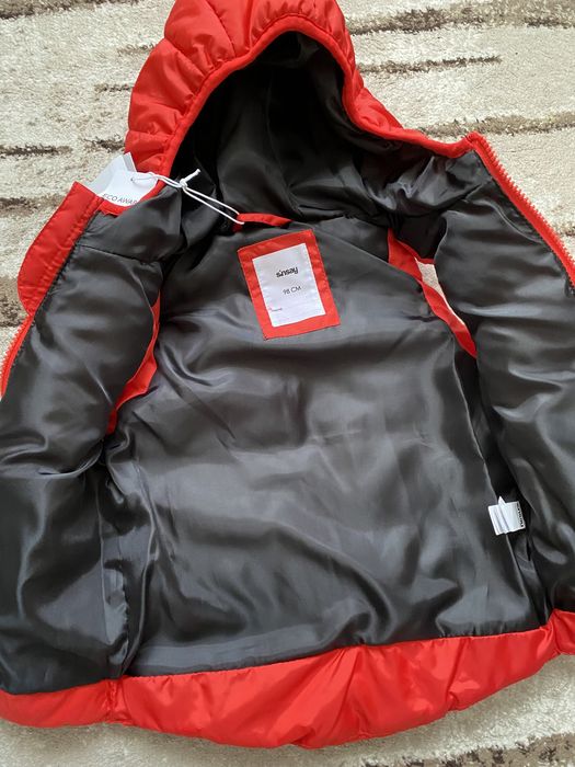 Жилетка Sinsay червона 98 р