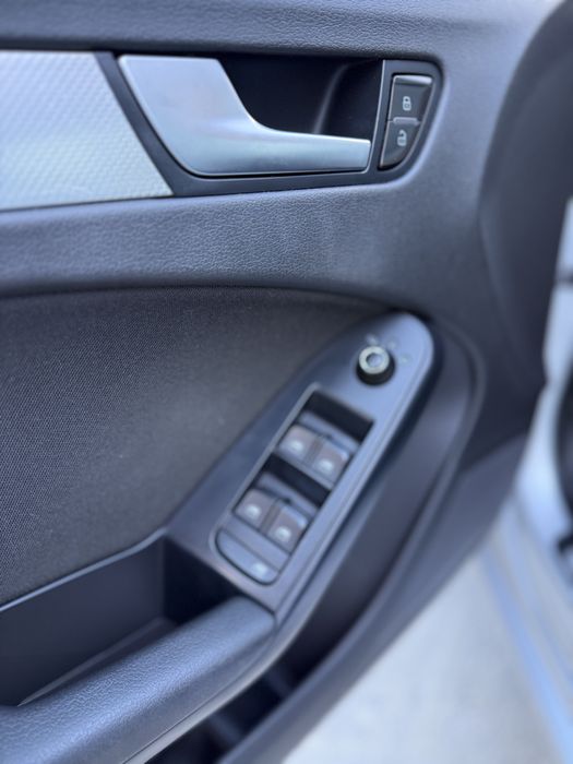 Audi A4 - 2.0 TDI - possibilidade de financiamento