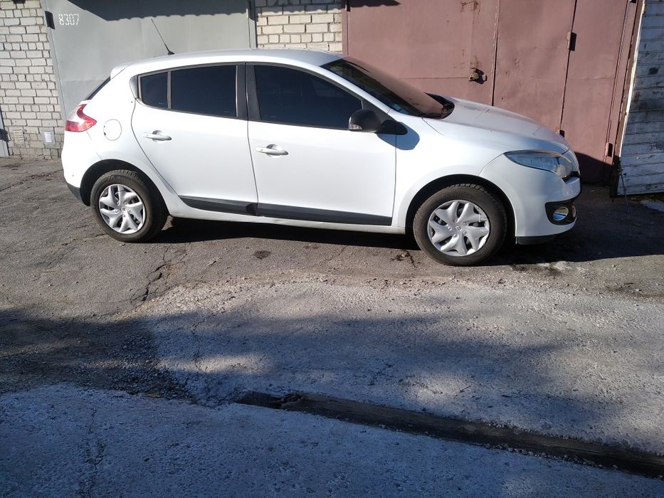 Сдам Авто в аренду меган3