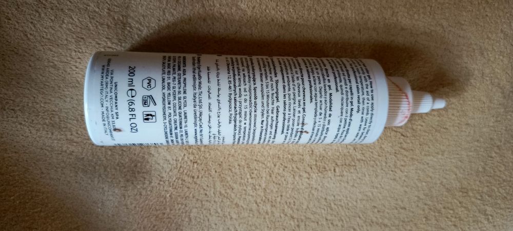 Toner odzywka Artego kolor rubinowy