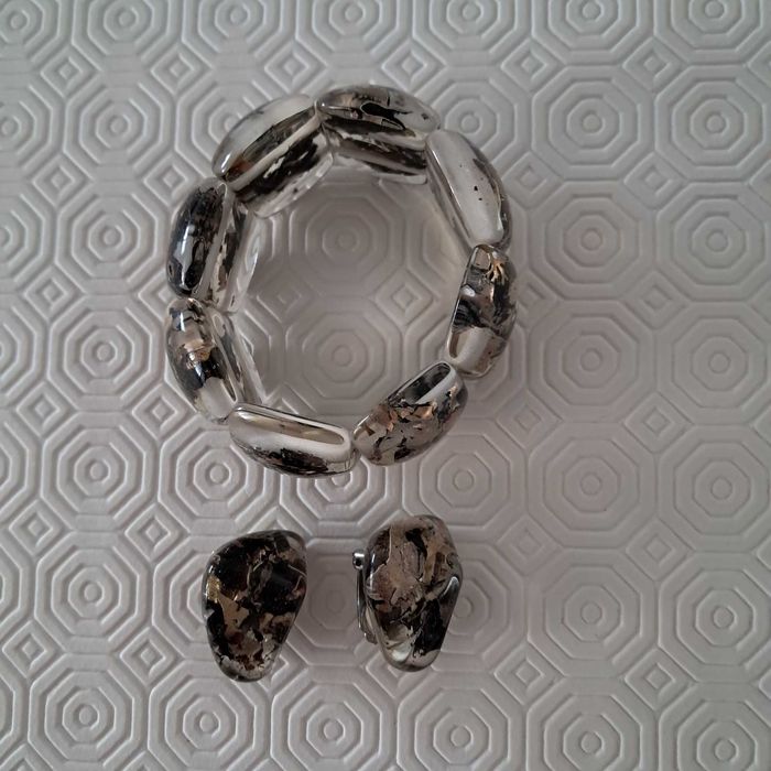 Pulseira e brincos lindíssimos