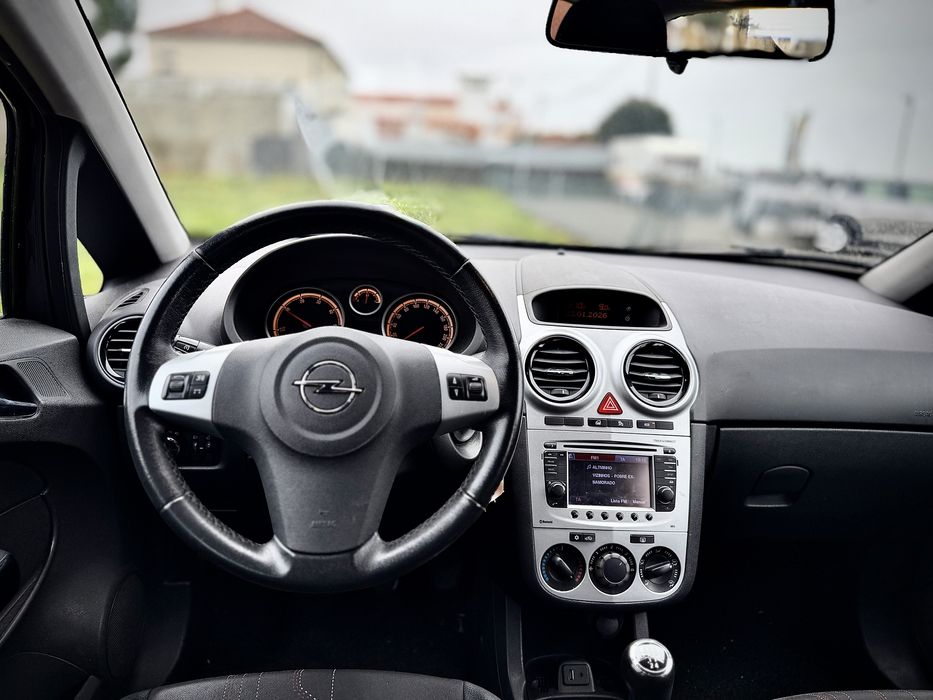 Opel Corsa 1.3 cdti - Edicção 150 Anos Opel