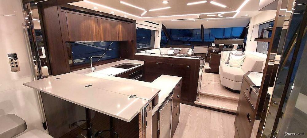 Sunseeker Manhattan 55 - 2024 - maksymalne wyposażenie