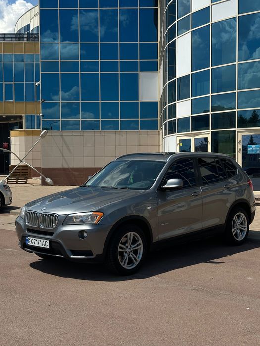 Продам BMW X3 f25