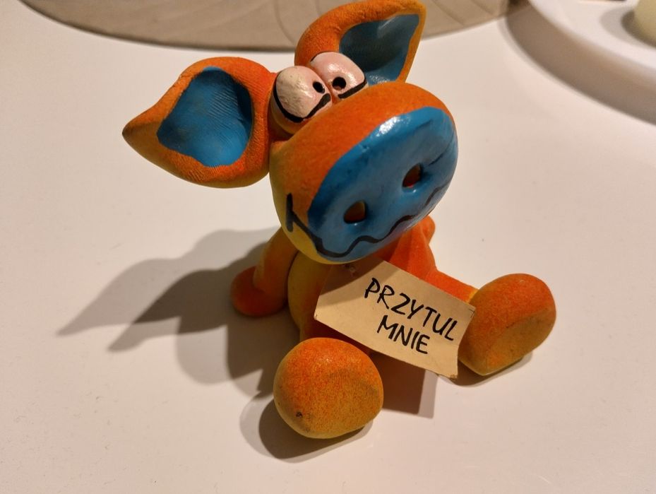 Figurka Prl Krówka Przytul mnie