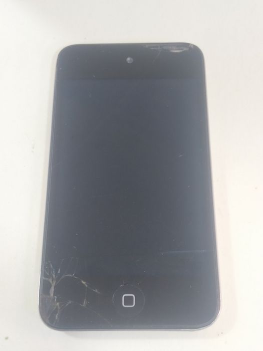 iPod 4  "А1367" 8гб на запчасти либо под восстановление