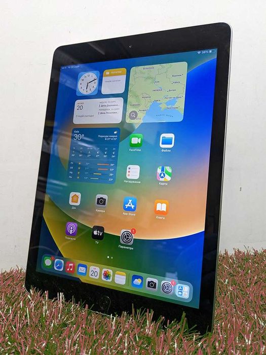 Apple iPad 5 32 ГБ
