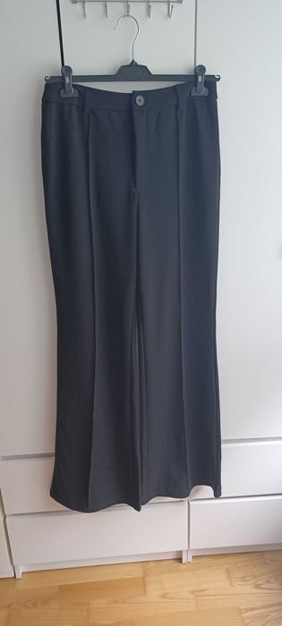 Spodnie czarne długie Eleganckie r. XL Shein