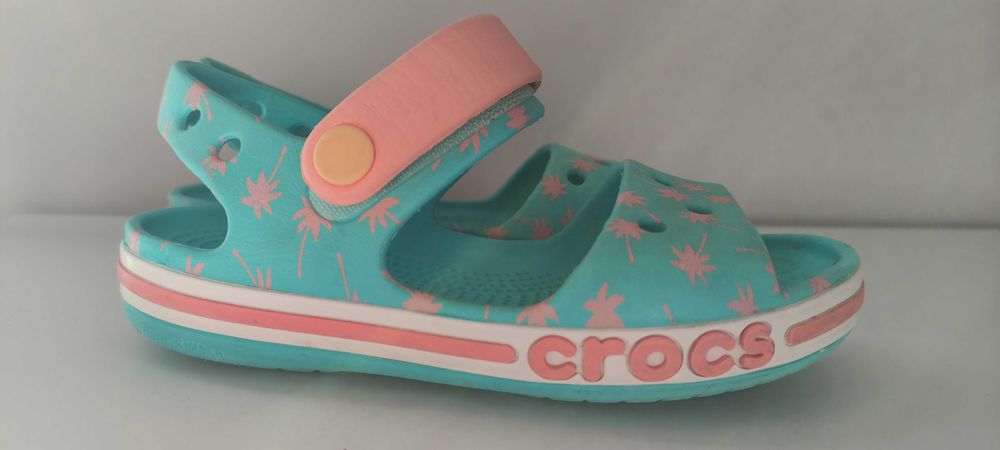 Crocs Kids Sandal Pool С10 на 27 крокси Сандалі Босоніжки оригінал