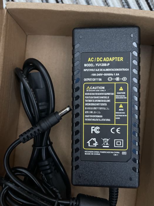 Блок живлення 12V 8A (96W) AC/DC адаптер 12V