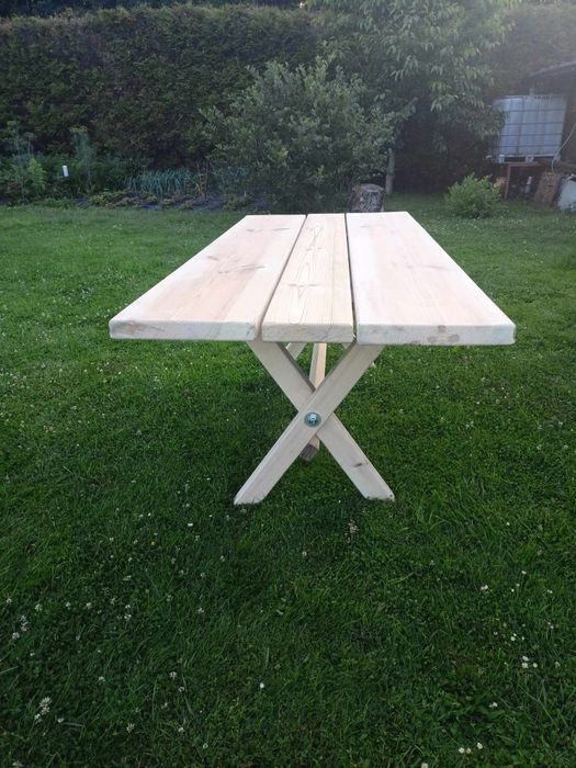 Meble Stół ogrodowy  drewniany szerokość 85cm