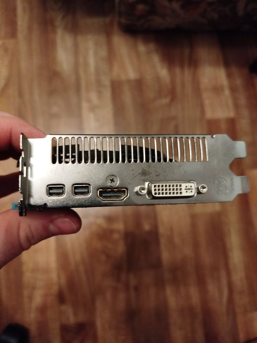 Видеокарта HD 7850 1GB