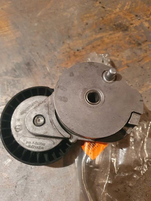 Filtr oleju separator volvo s80 2.5T  2006- r nr kat.31338685