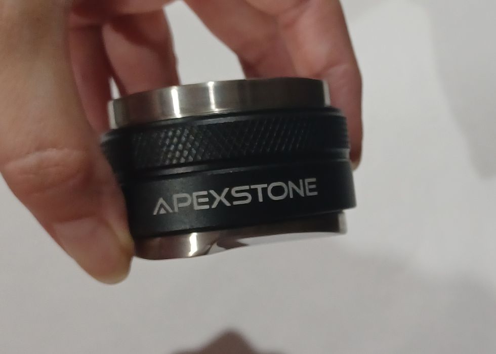 Dystrybutor i ubijak temper do kawy Apexstone 53 mm 2w1