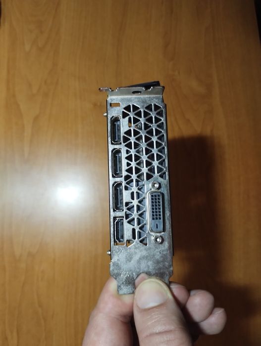 Видеокарта XFX Radeon RX 470 4GB GDDR5 256-bit (б/у) + адаптер 6 pin