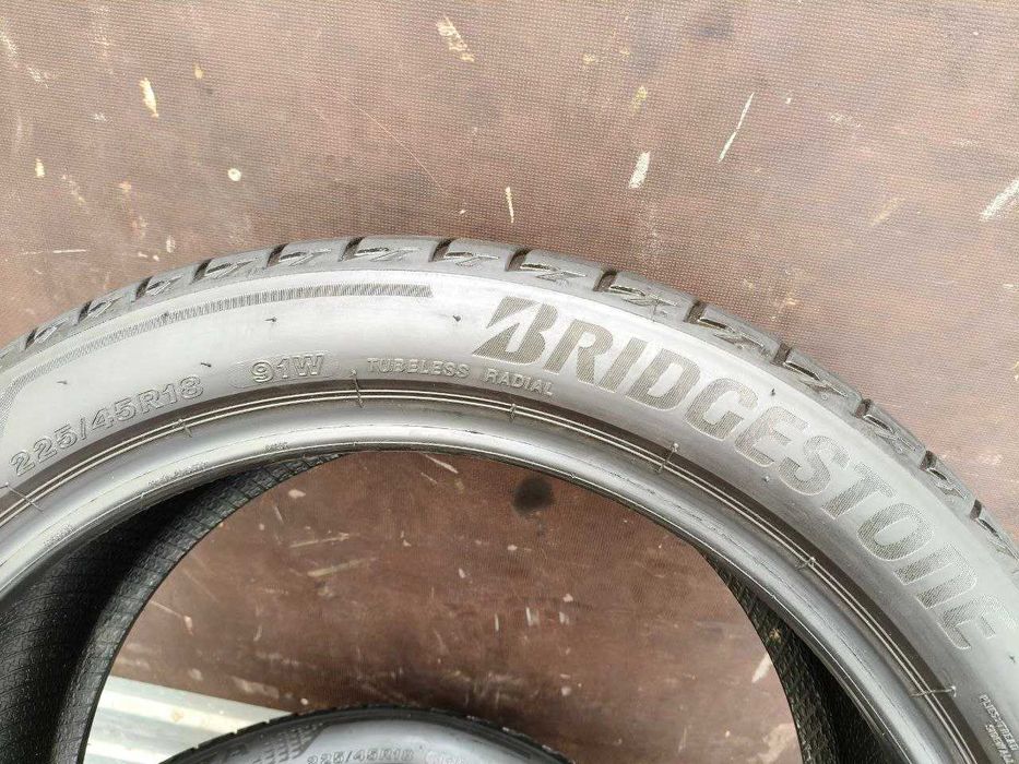 Bridgestone Turanza T005 225/45r18 2шт, 23год, 6,1-6,5мм, ЛЕТО Привезены из Германии