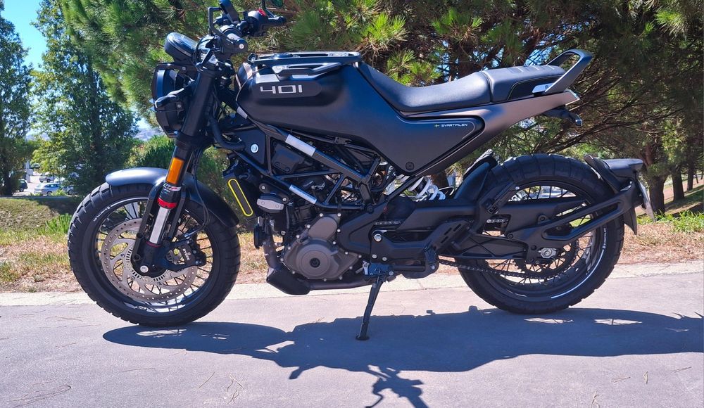 Husqvarna Svartpilen 401