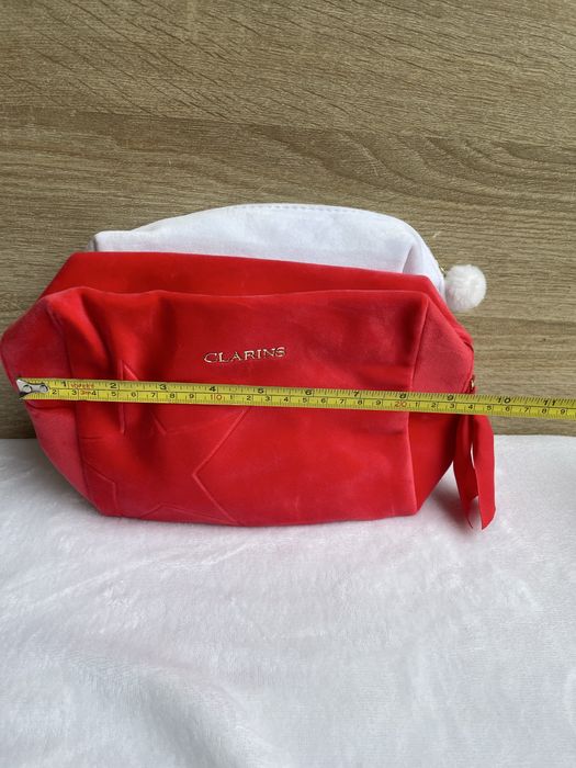 Dwie kosmetyczki clarins