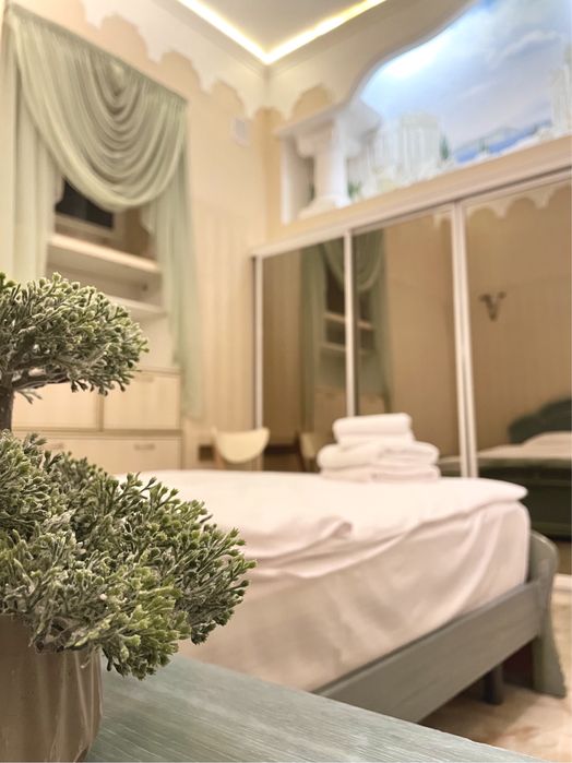 Подобова оренда 2к квартири. Центр. Опера. Богдана Хмельницького 32