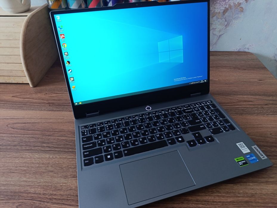Продам термiново Lenovo LOQ 15AIX9 Type 83GS  I5-12450HX 3050 6GB 512gb