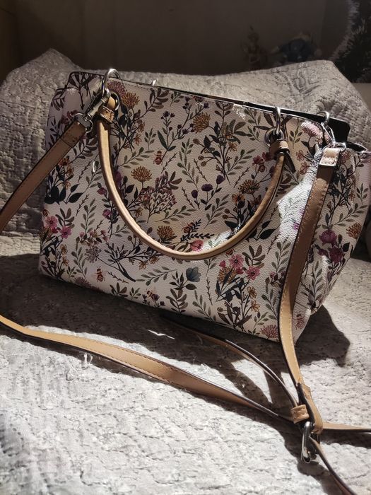 Mala florida Parfois