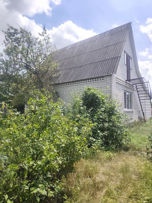Продам будинок в селі Коржі Київської області