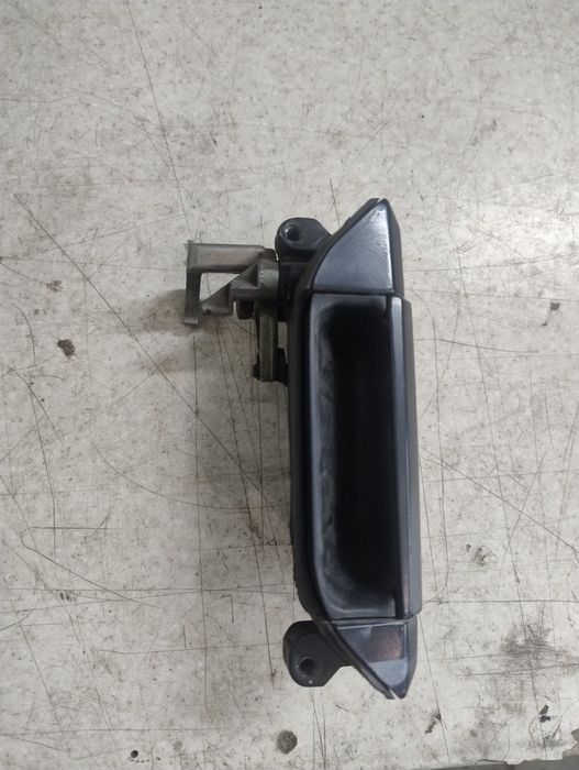 Продам праву ручку Фольксваген т4