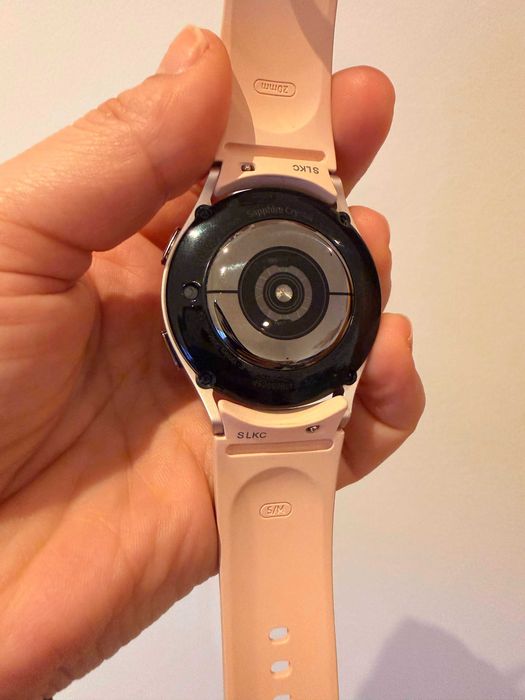 Samsung Galaxy Watch 5 Rosa Dourado