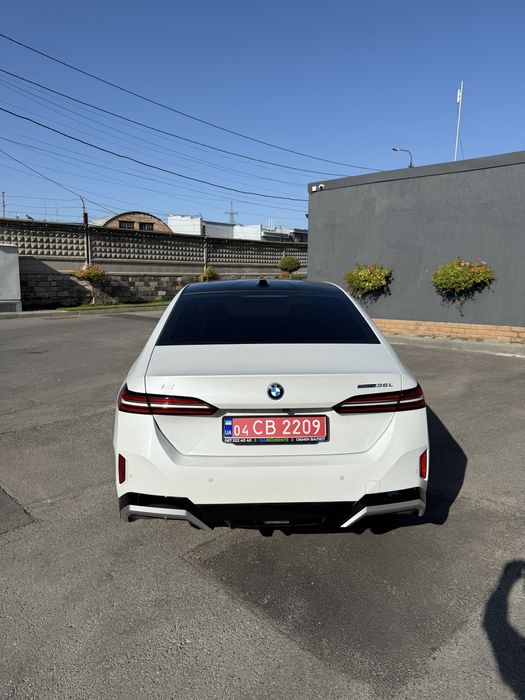 BMW i5 L 35 eDrive 2024