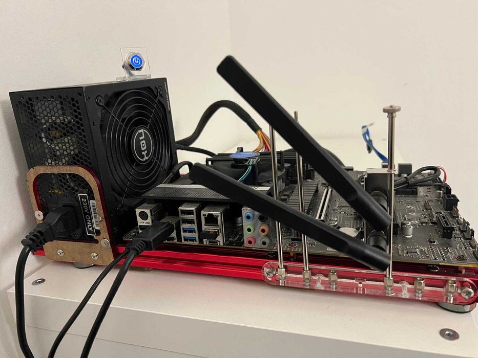 Desktop open ATX / I5-10400 / 32GB / 256GB M.2 / WI-FI 7