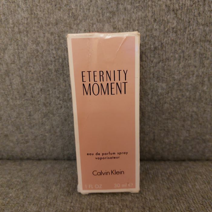 Pusta butelka 30 ml po Eternity Moment Calvin Klein
