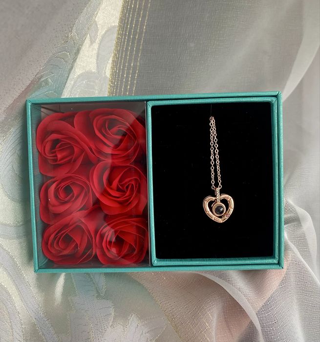 Подарунок дівчині,  кулон я тебе кохаю на 100 мовах