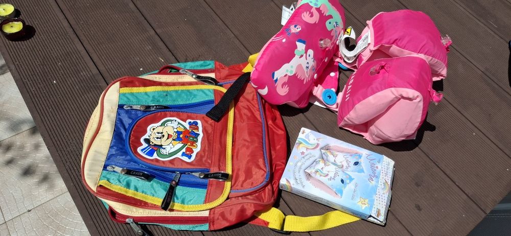 Abraçadeiras 3 anos/colete ate 30kg+mochila