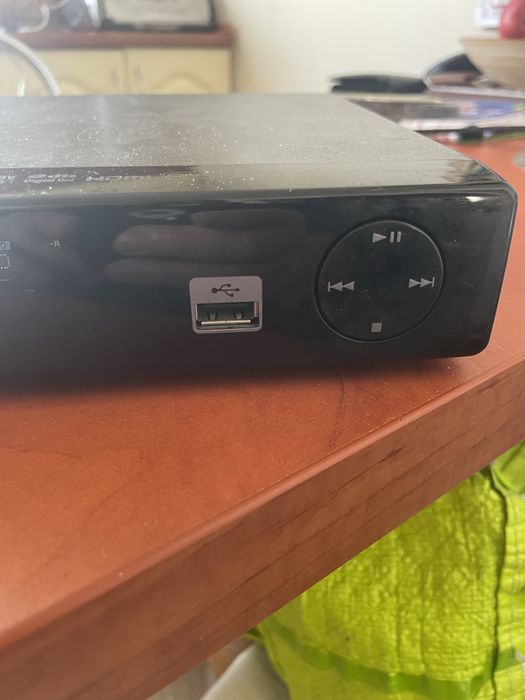 Odtwarzacz DVD Samsung 1080P9