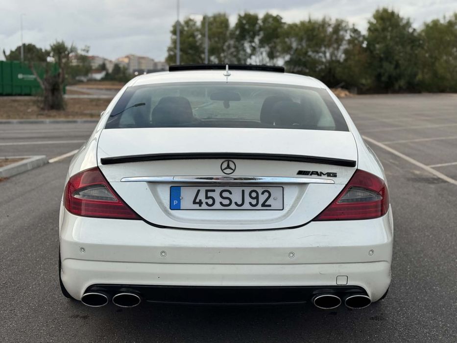Mercedez -benz cls 320 kit 63 AMG