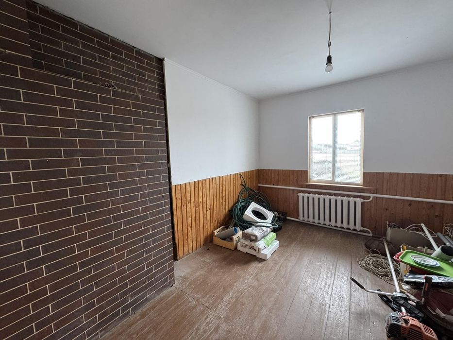 Продам будинок з ГАЗОВИМ опаленням в с.Сатиїв.