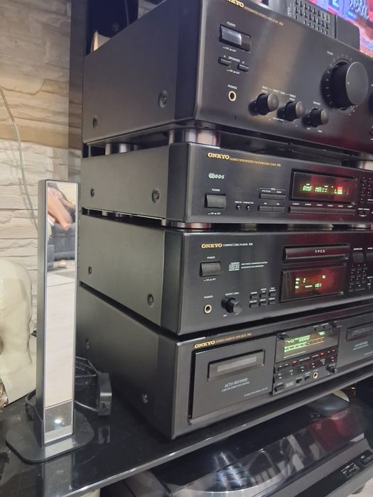 Wieża onkyo z pilotem