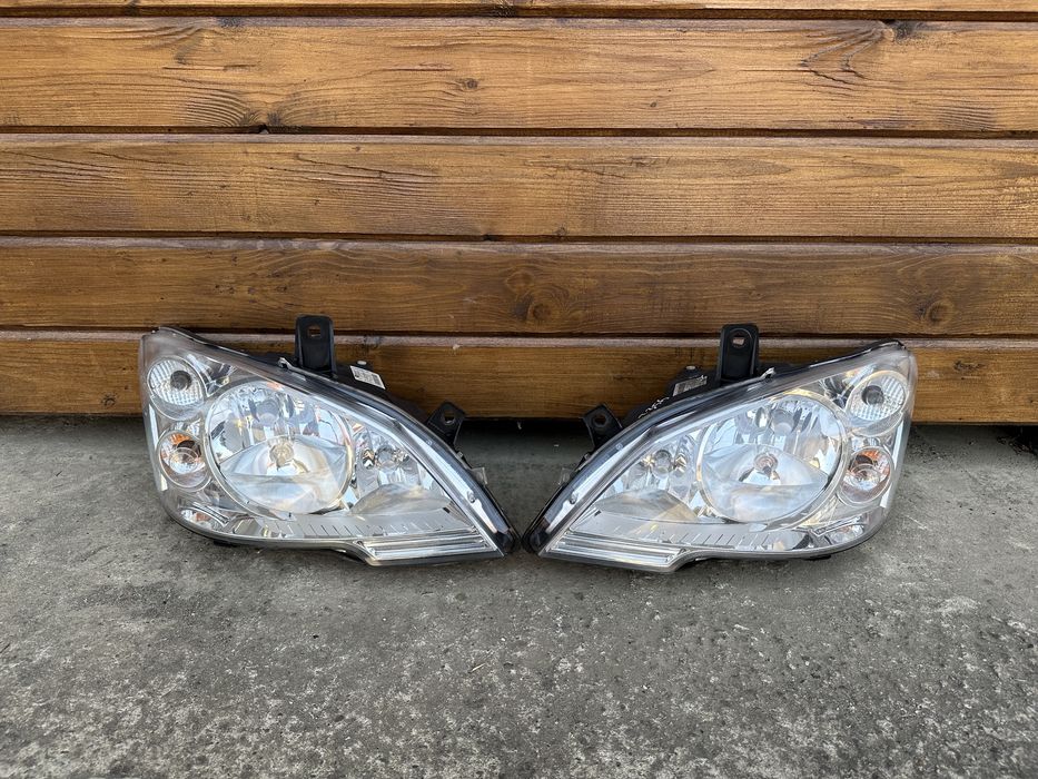 Фара ліва,права Vito w639 рестайл