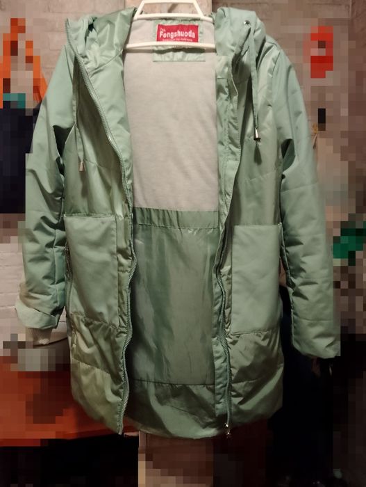 Продам куртку женскую бу(120грн)