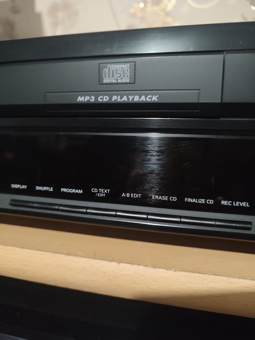 Сиди рекордер philips СDR800.