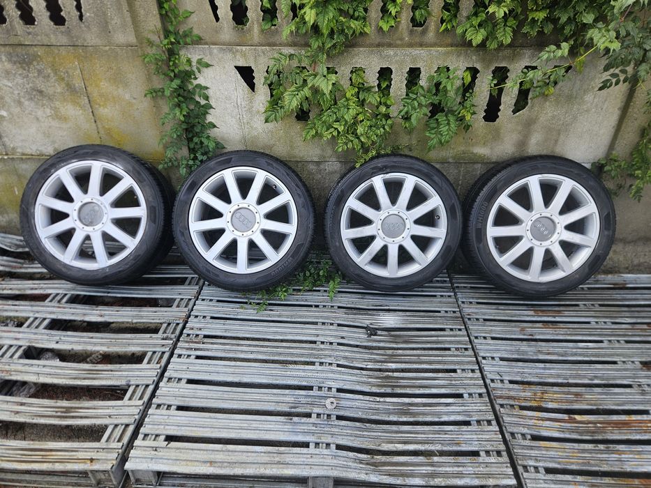 Felgi Audi A4 B6 B7 B8 A3 A5 alusy Koła Alufelgi 235 / 45 R17 7.5jx17h2 Et 43