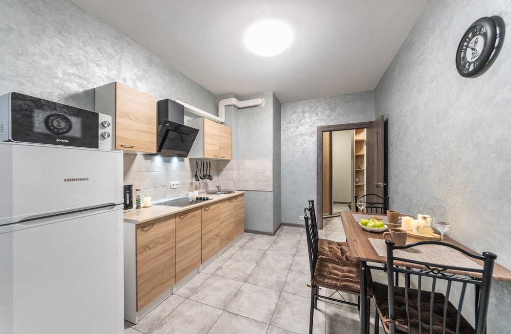 Продається готова 1-кімн.квартира ЖК Варшавський 40 кв.м, 11 поверх