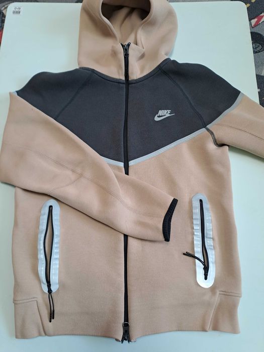 Bluza z kapturem Nike Sportswear Tech Fleece Windrunner r. S