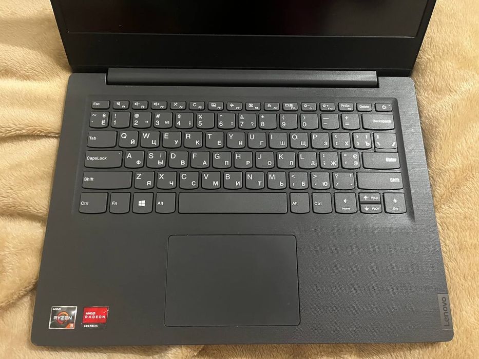 Ноутбук Lenovo V14-ADA Iron Grey